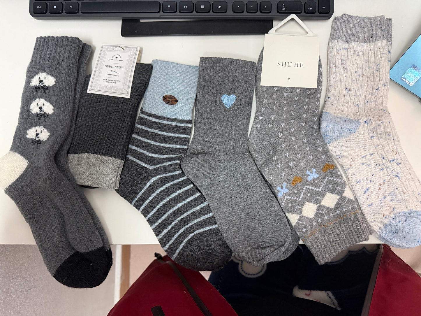 2001 - 6 Pairs Gray & Light Blue Women’s Socks Set: Cute Dog/Heart Patterns, Warm Knit Crew Socks – Stylish & Cozy Daily Wear Socks for Cold Days