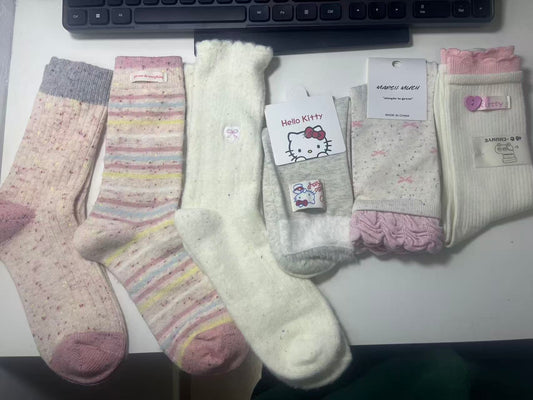 2013 - 6 Pairs Pink & White Crew Socks (Strawberry Mousse): Cute Hello Kitty Socks for Girls & Sweet-Style Lovers – Ideal for Daily School Wear & Weekend Café Hangouts